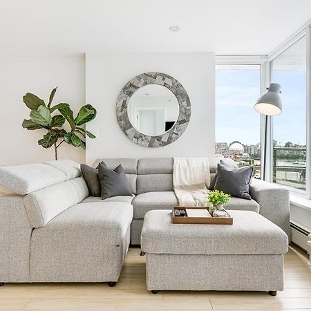 Heart Of Downtown 1 Bd Entire Condo - Pool, Gym, Parking, Office, Ac Vancouver Kültér fotó
