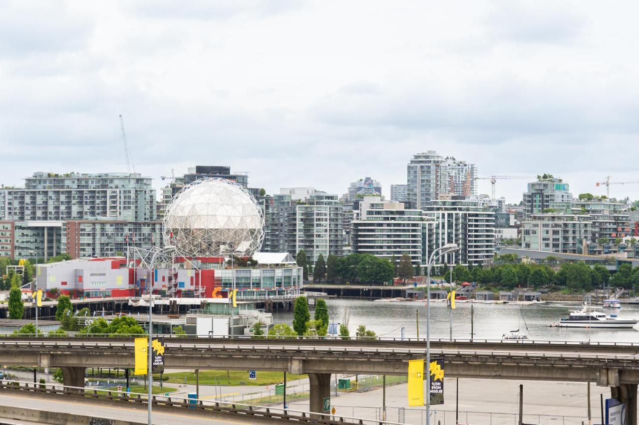 Heart Of Downtown 1 Bd Entire Condo - Pool, Gym, Parking, Office, Ac Vancouver Kültér fotó